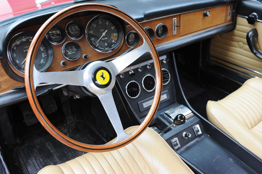  Ferrari 330 GTC 1966 года  (фото 59 из 101)